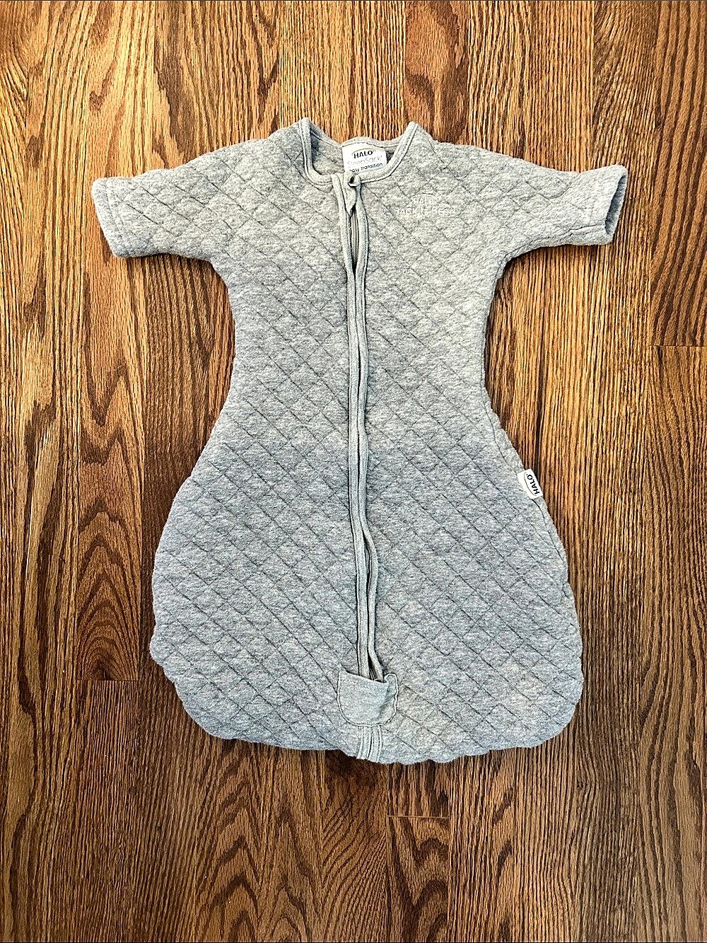 HALO SleepSack easy transition Gray Quilted Baby Sleep Sack Small 3-6M